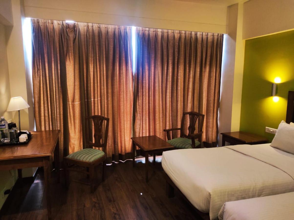 Krishna Inn - The Green Hotel, Kolhapur Exterior photo